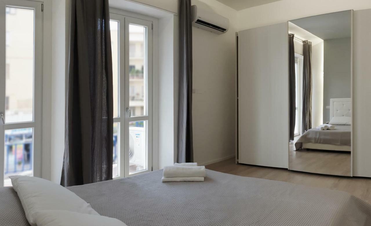 Space Apartment Кальярі Номер фото